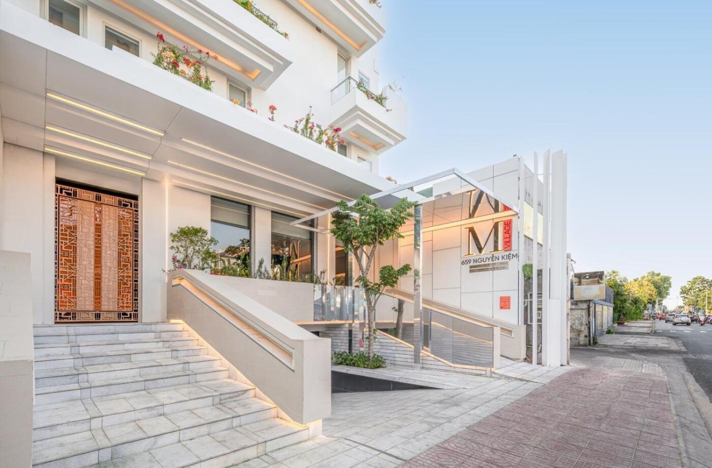 M Village Nguyen Kiem - Cosmo Airport Hotel Ho Chi Minh City Exterior photo
